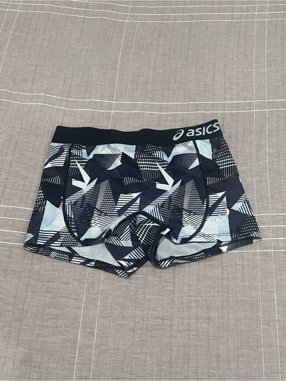 ASICS Black & White Performance Compression Shorts
